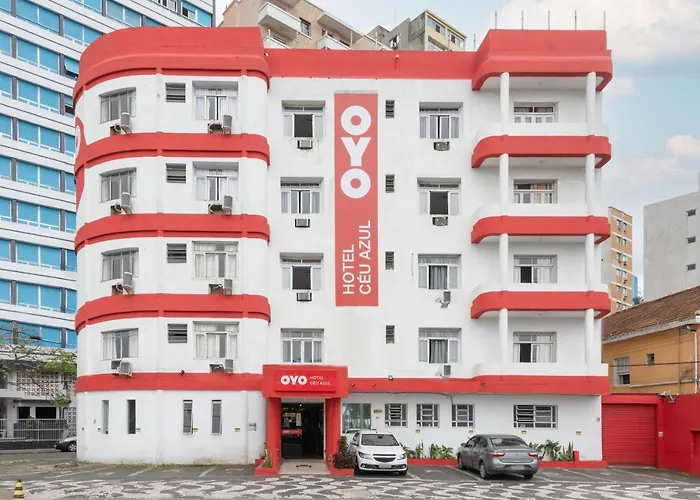 Oyo Ceu Azul, Sao VicenteHotel em Santos
